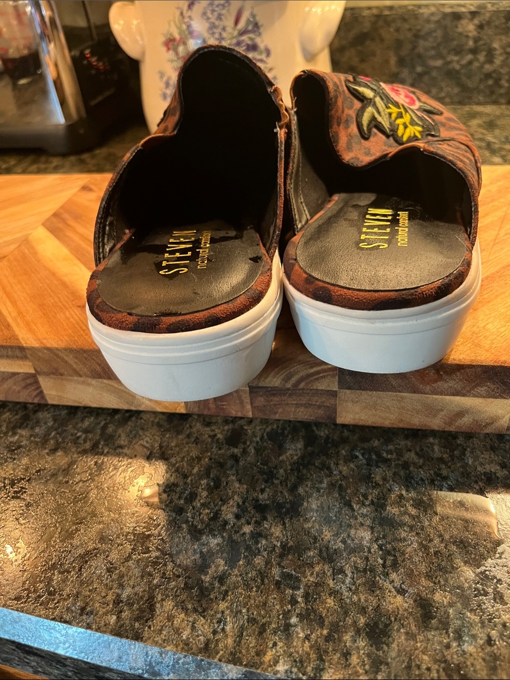 Seven7 Brown Leopard Embroidered Floral Slip-On Mules - Picture 3 of 4